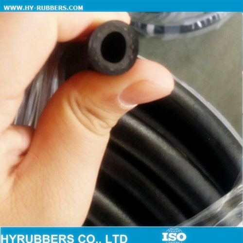 Smooth surface fiber braided flexible water hose