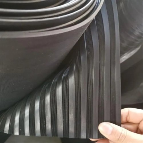 3mm,4mm,5mm high quality fine ribbed  non slip rubber sheet  to Russian