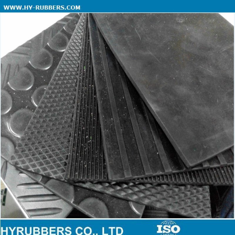 Diamond anti-slip rubber sheet roll