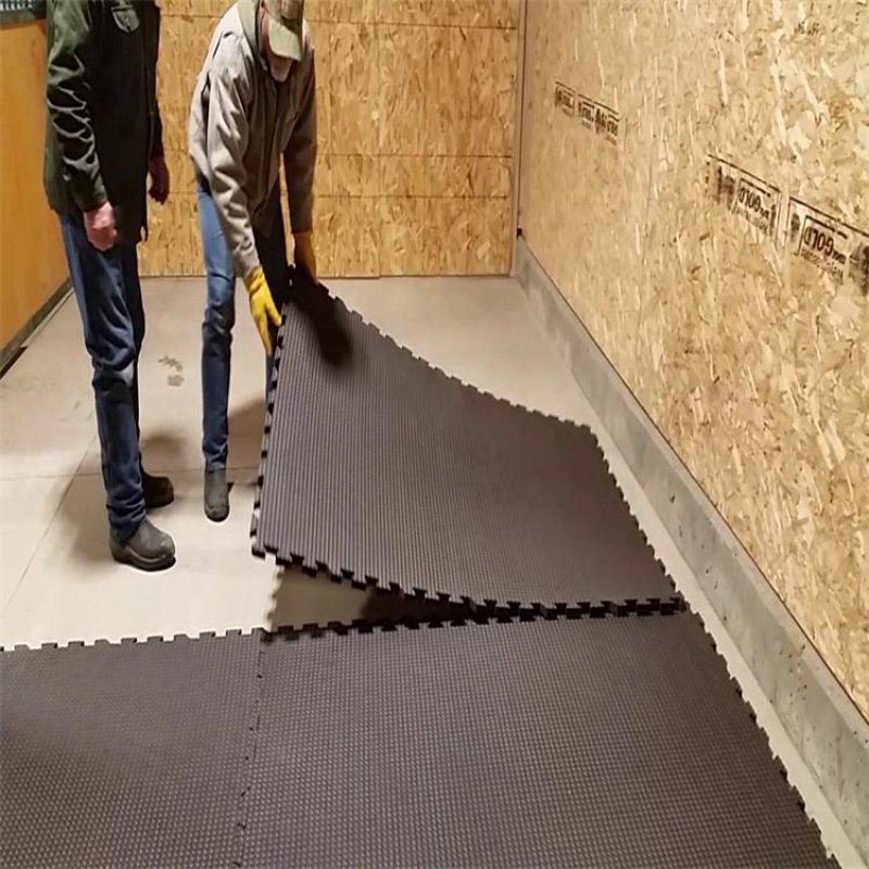 interlocking-horsestable-rubber-mat125