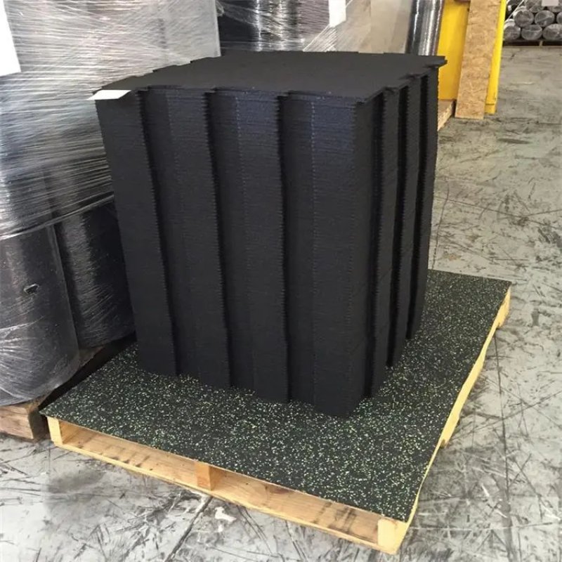 High quality interlocking ruber floor tile 