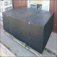 working-with-stall-mats-gg809